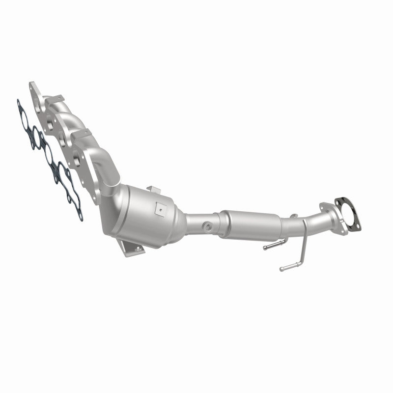 MagnaFlow 22-186 oem grade manifold converter, front three-quarter view of the turntable spin