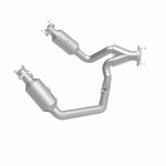 MagnaFlow 280307 oem grade direct-fit catalytic converter, side view of the turntable spin