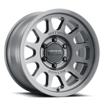 Method MR703 Bead Grip HD 18x9 +40mm Offset 6x5.5 95.25mm CB Gloss Titanium Wheel