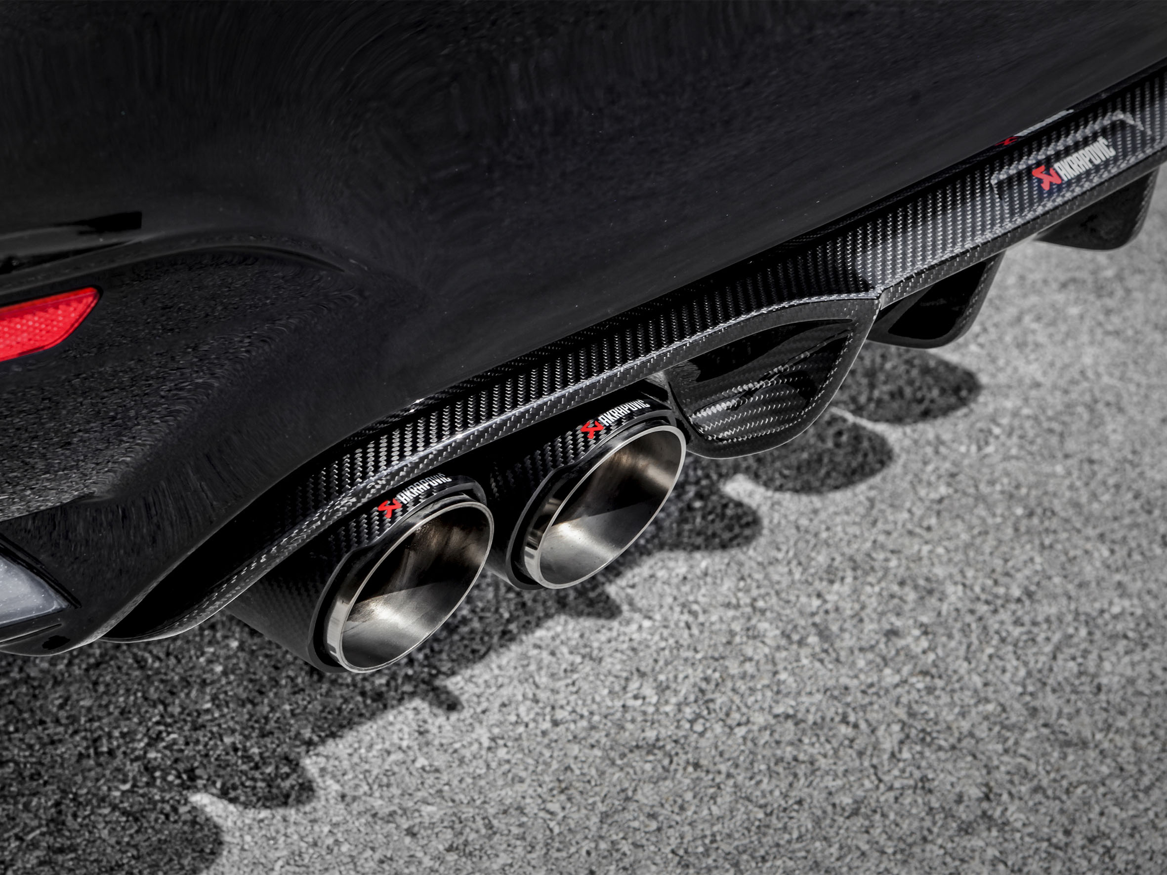Akrapovic Rear Carbon Fibre Diffuser - High Gloss DI-BM/CA/4/G for BMW M3 (F80) 2015-2018, rear view
