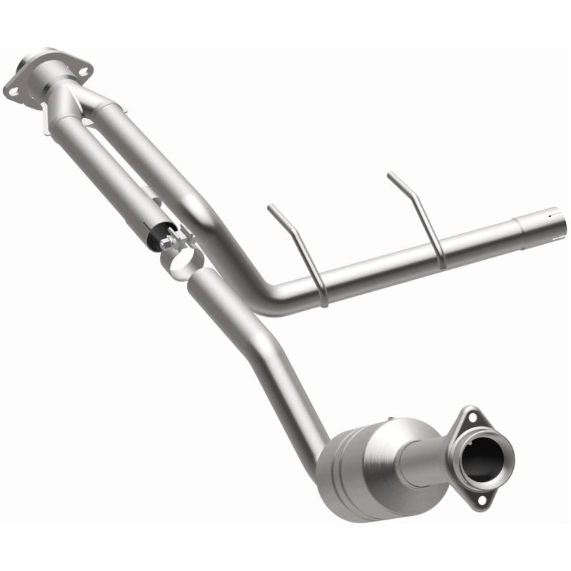 MagnaFlow 5551156 shown out of the box, photo 16