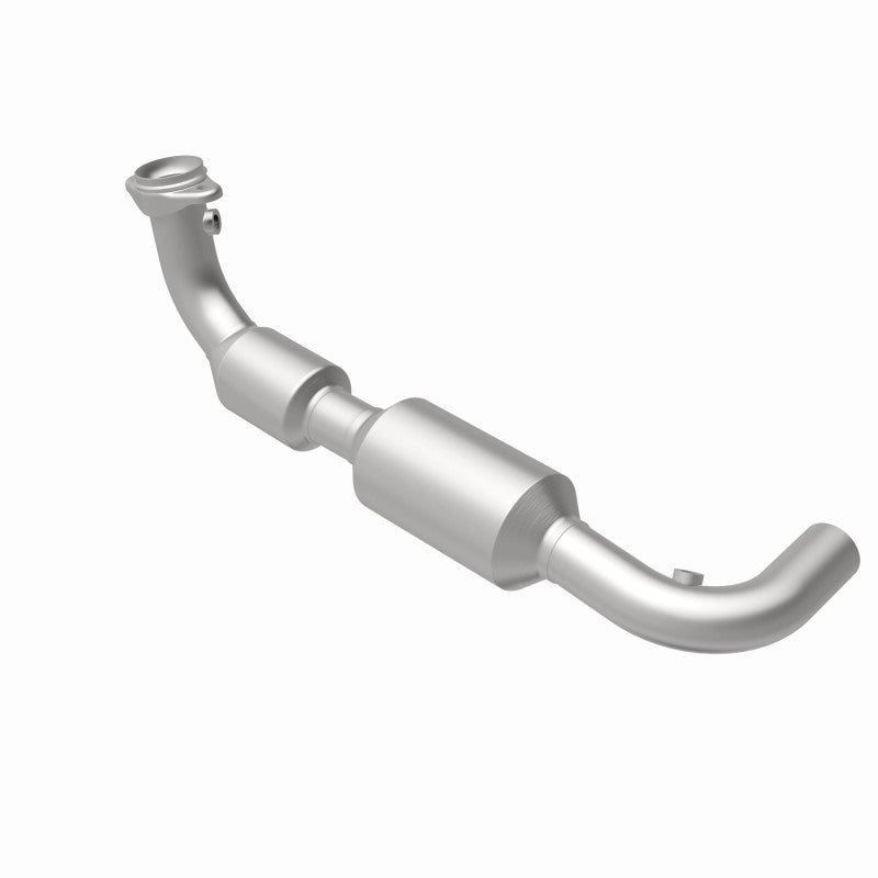 MagnaFlow 280007 oem grade direct-fit catalytic converter, rear view of the turntable spin