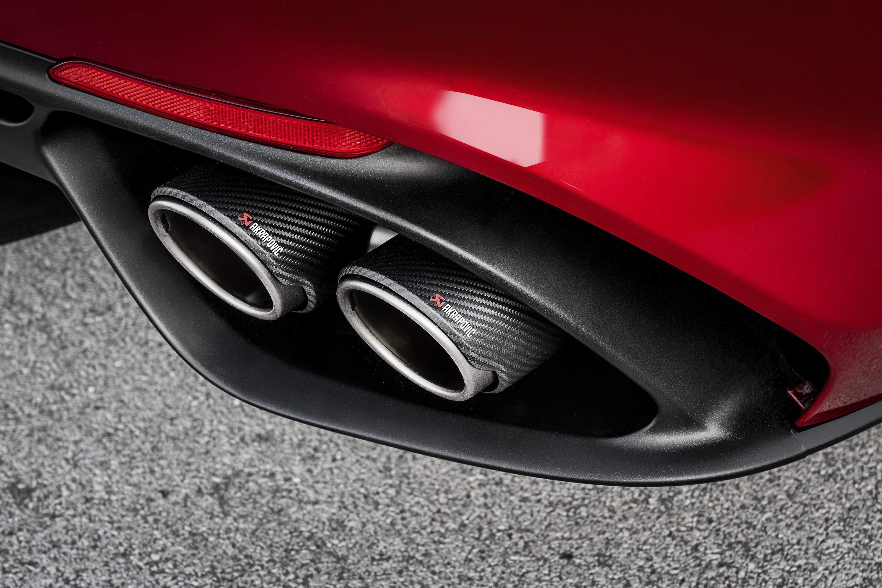 Akrapovic Evolution Line (Titanium) S-AR/TI/1H for Alfa Romeo Giulia Quadrifoglio (952) 2017-2020, top view
