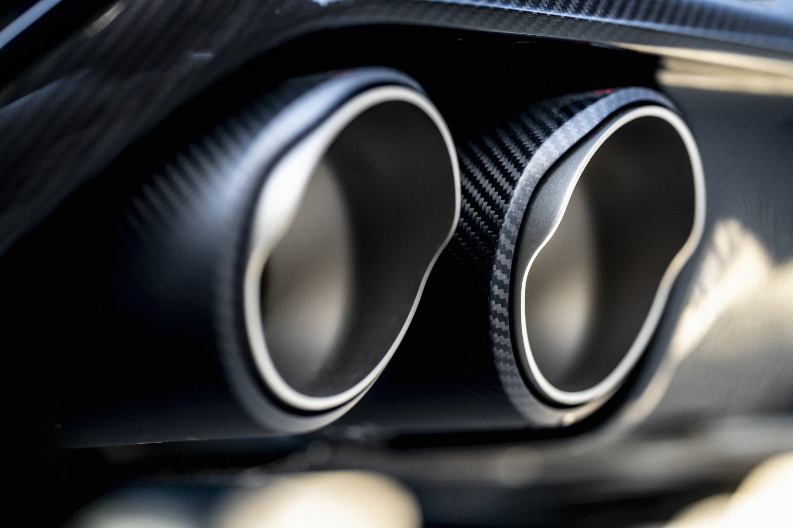 Akrapovic BMW M8/M8 Competition (F91/F92) Evolution Line Cat Back (Titanium) w/Carbon Tips S-BM/T/23 for BMW M8 F91/F92 2020-2025, top view