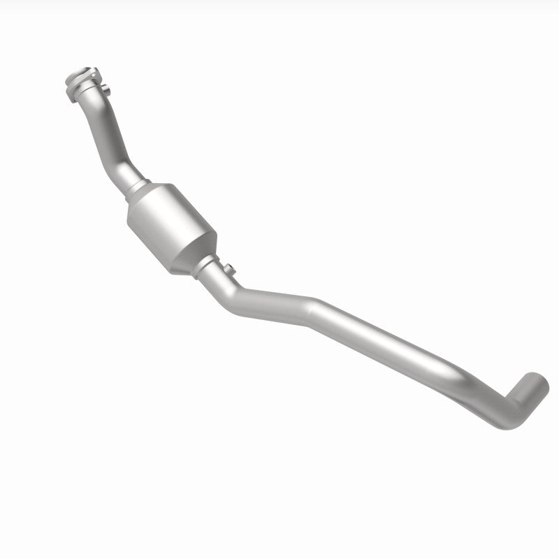MagnaFlow 4651609 carb direct-fit catalytic converter, rear view of the turntable spin