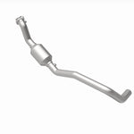 MagnaFlow 4651609 carb direct-fit catalytic converter, rear view of the turntable spin
