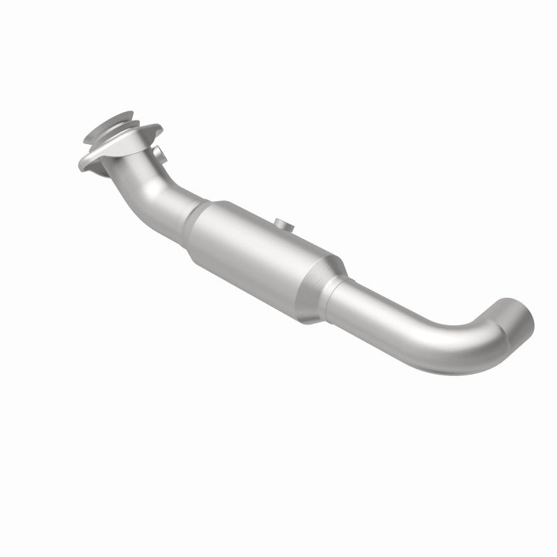 MagnaFlow 5551520 carb direct-fit catalytic converter, rear view of the turntable spin