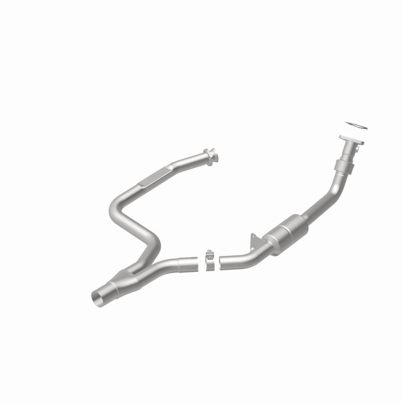 MagnaFlow 4481476 carb direct-fit catalytic converter, rear view of the turntable spin
