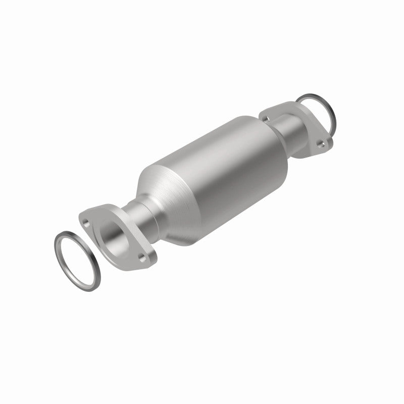 MagnaFlow 4481882 carb direct-fit catalytic converter, rear view of the turntable spin