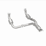 MagnaFlow 280505 oem grade direct-fit catalytic converter, rear three-quarter view of the turntable spin