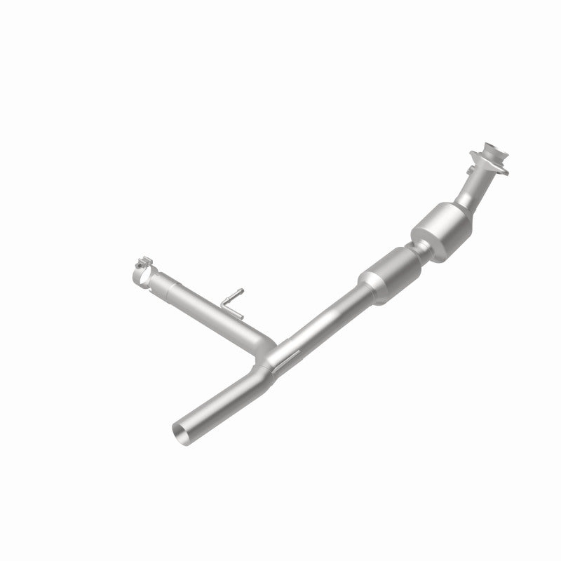 MagnaFlow 5481706 carb direct-fit catalytic converter, rear view of the turntable spin