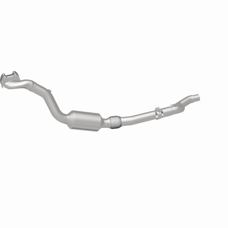 MagnaFlow 6561139 carb manifold converter, rear three-quarter view of the turntable spin