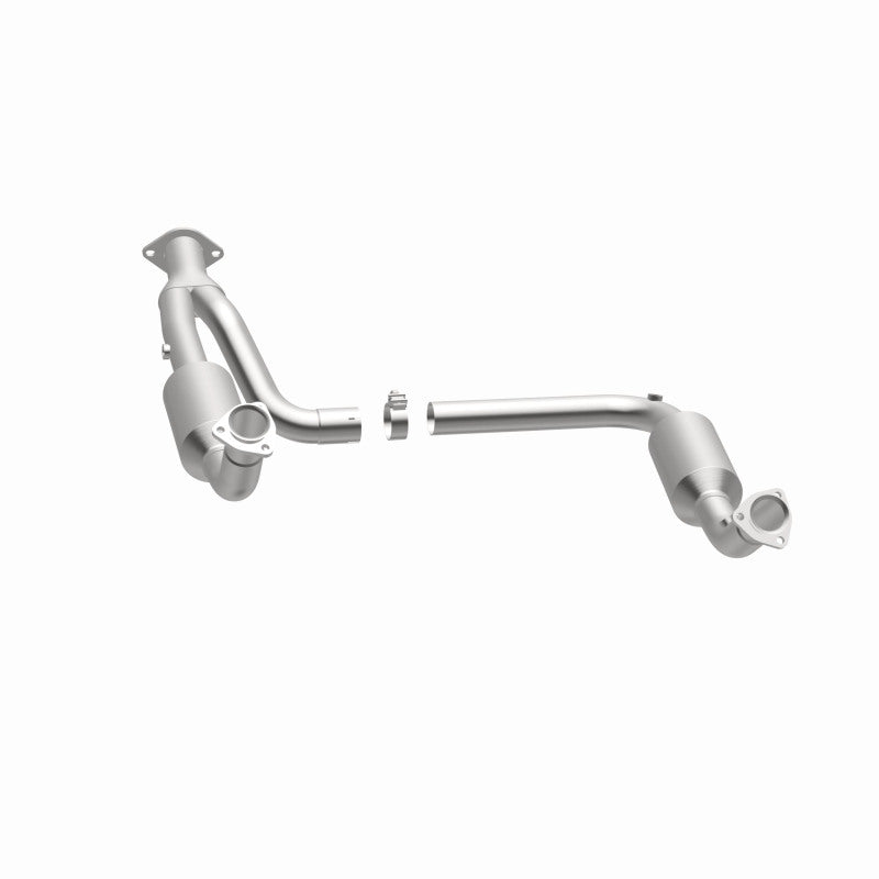 MagnaFlow 4451420 carb direct-fit catalytic converter, opposite side view of the turntable spin