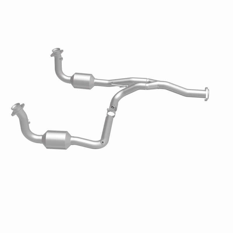 MagnaFlow 5451186 carb direct-fit catalytic converter, side view of the turntable spin
