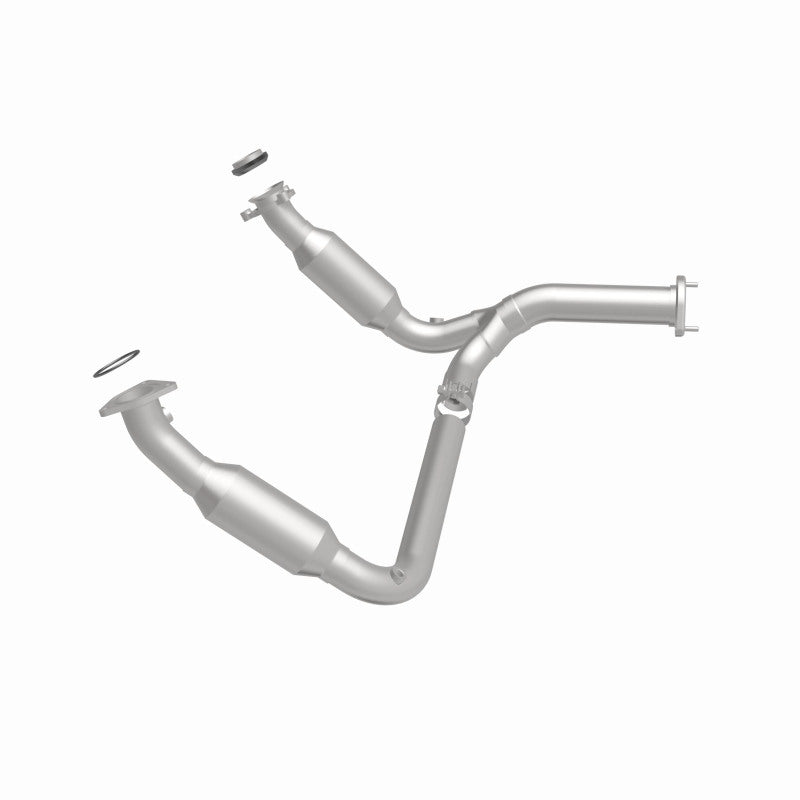 MagnaFlow 5451194 carb direct-fit catalytic converter, side view of the turntable spin