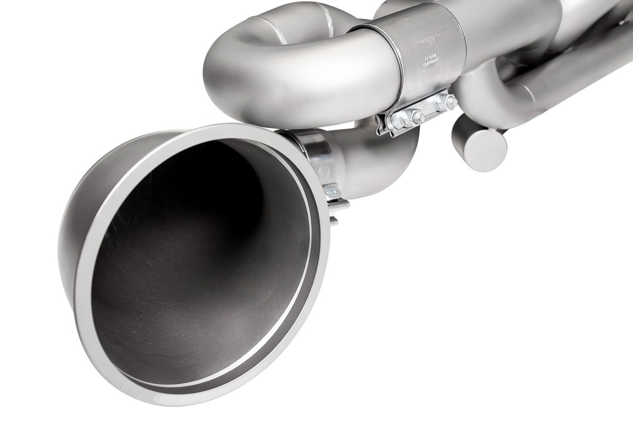 Soul 992.2 GT3 performance exhaust system: close-up of an outlet bell