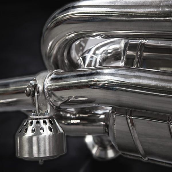 Capristo Audi R8 V10 X-pipe with valve and perforated cap, close-up