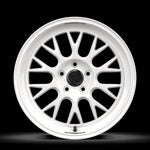 fifteen52 Holeshot RSR 18x9.5 5x114.3 38mm ET 73.1mm Center Bore Rally White