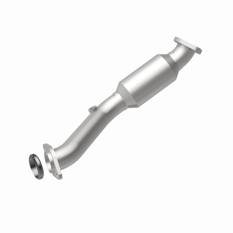 MagnaFlow 5561733 carb direct-fit catalytic converter, rear view of the turntable spin