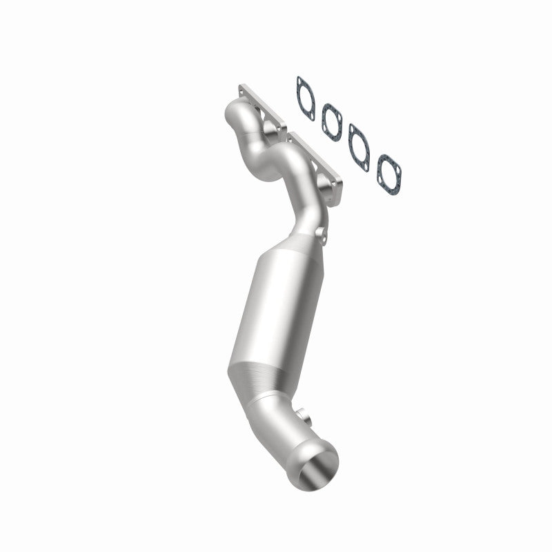 MagnaFlow 5551237 carb manifold converter, opposite rear three-quarter view of the turntable spin