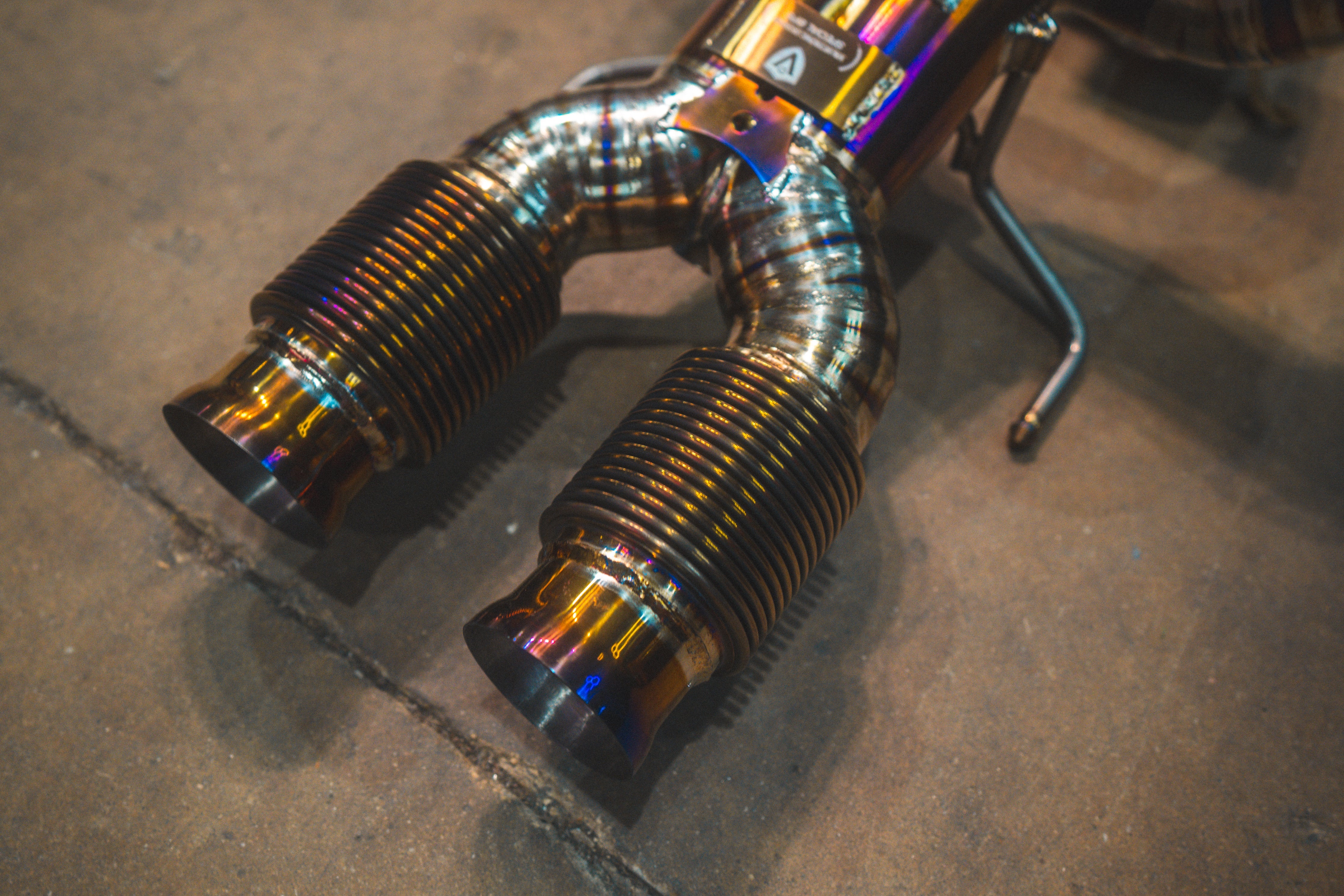 Titanium F1 exhaust McLaren Artura: rear pipe bellows