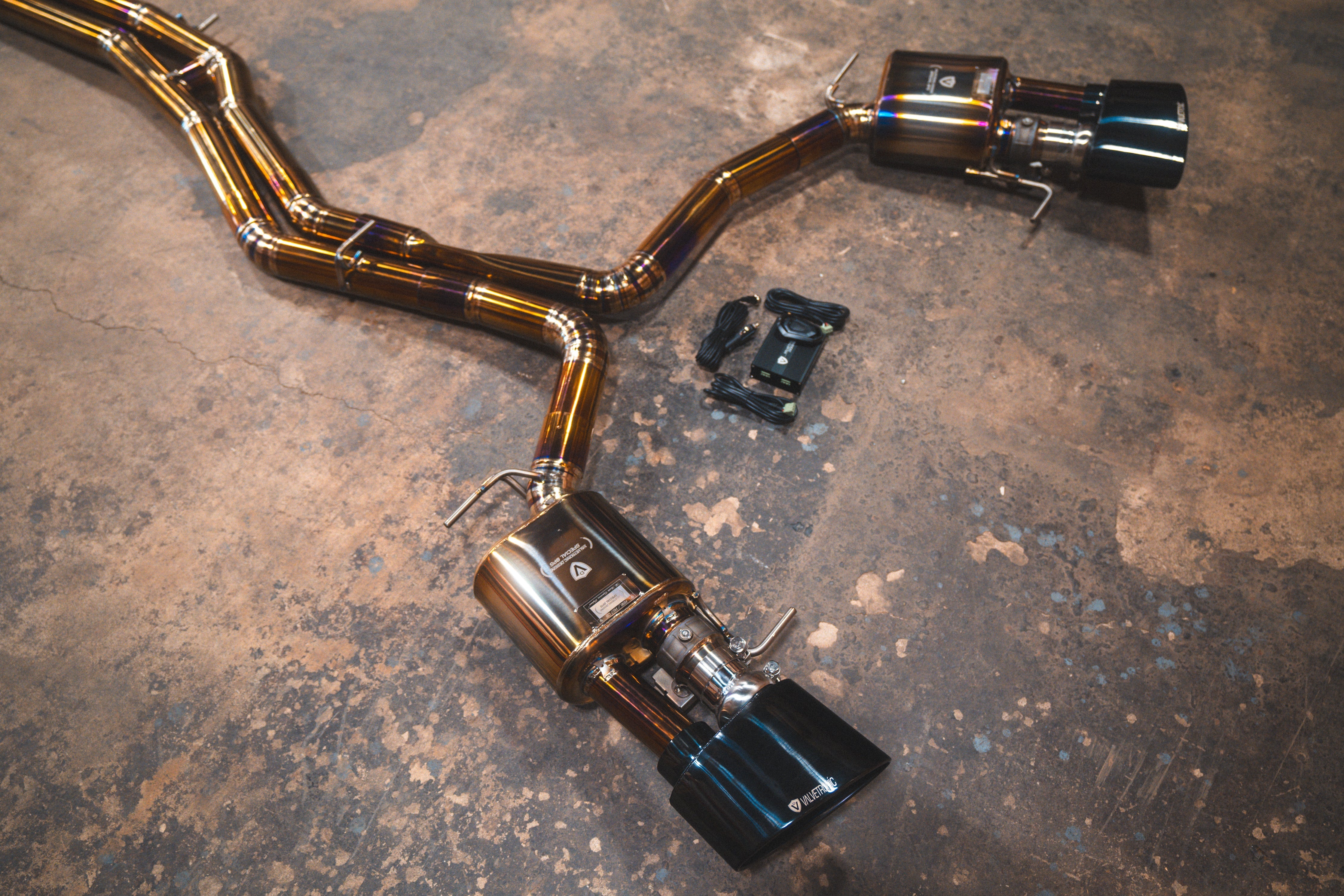Valvetronic Designs Titanium Exhaust Audi C8 RS6 / RS7 product detail