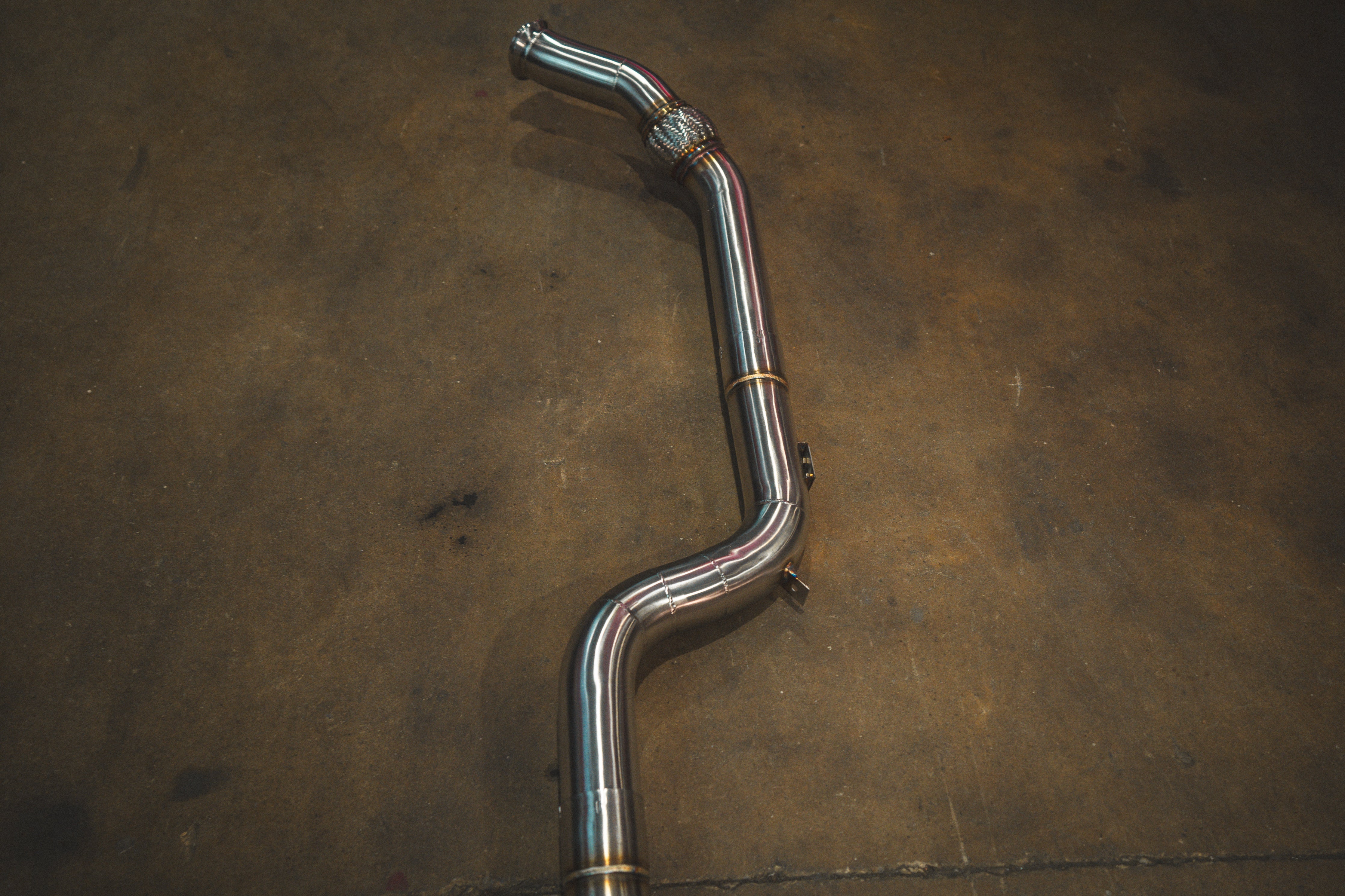 Stainless exhaust AMG GT 43: long center pipe