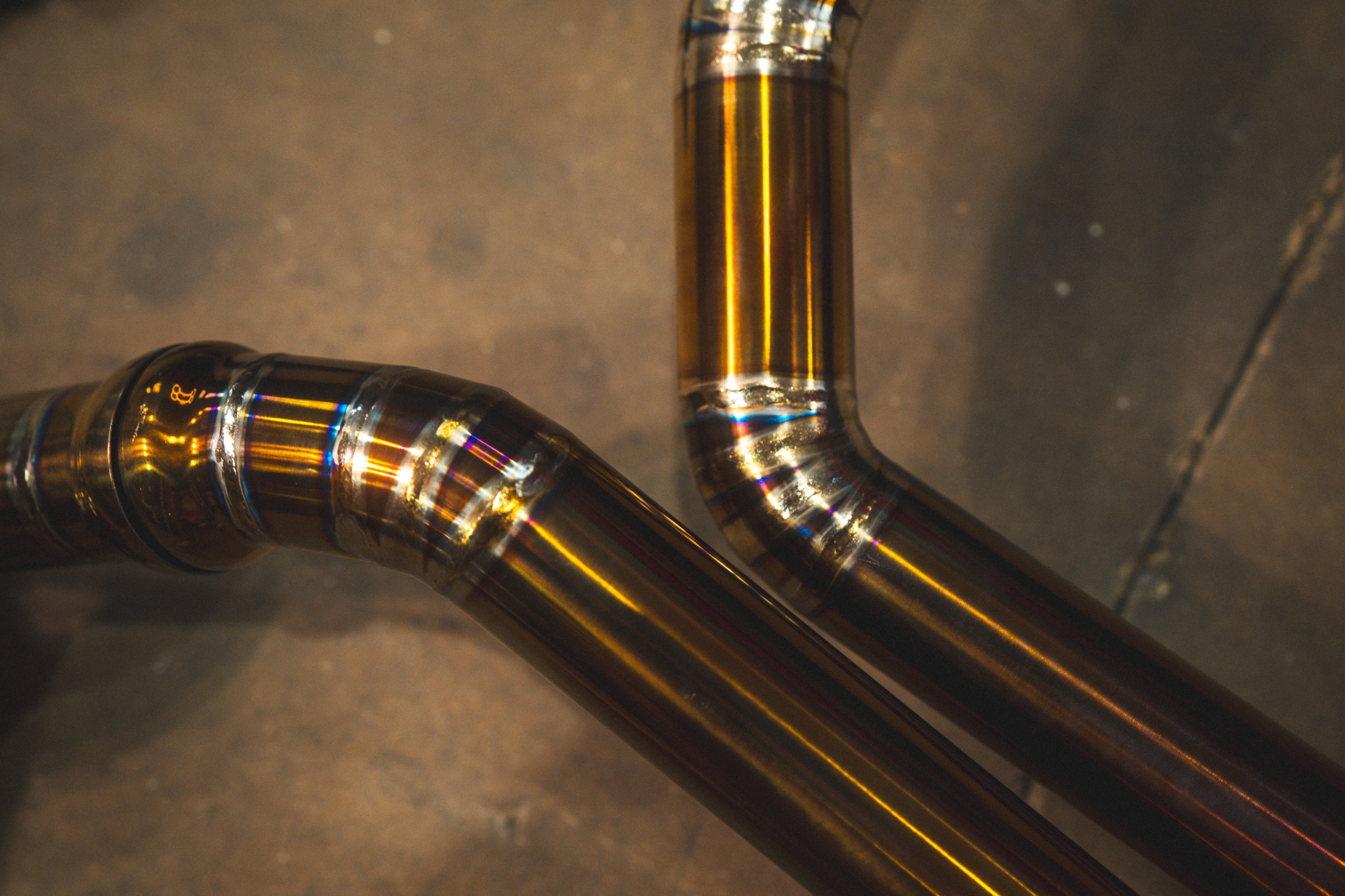Valvetronic Designs Valved Exhaust Porsche Macan manufacturer gallery: parallel mid-pipe bends and segmented welds