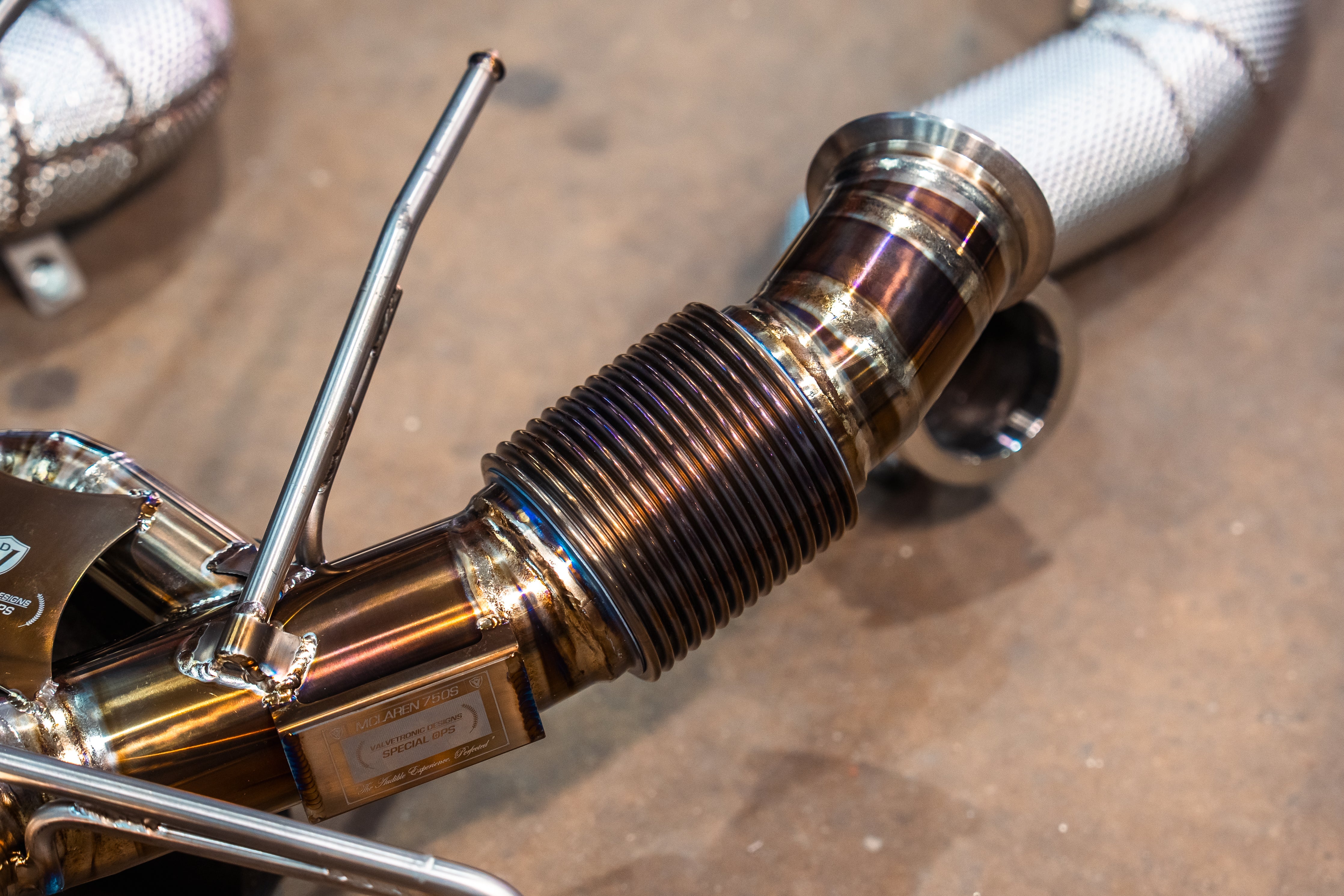 Titanium F1 exhaust McLaren 750S: flexible pipe section