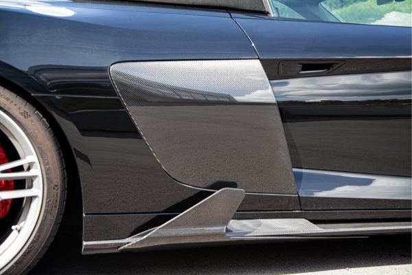 close view of Capristo Carbon Side Fins for Audi R8 (Gen2) Facelift 2015+ fitted inside a car