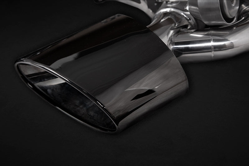 Close-up of a Capristo black RS-style oval tip for Audi RS6 / RS7