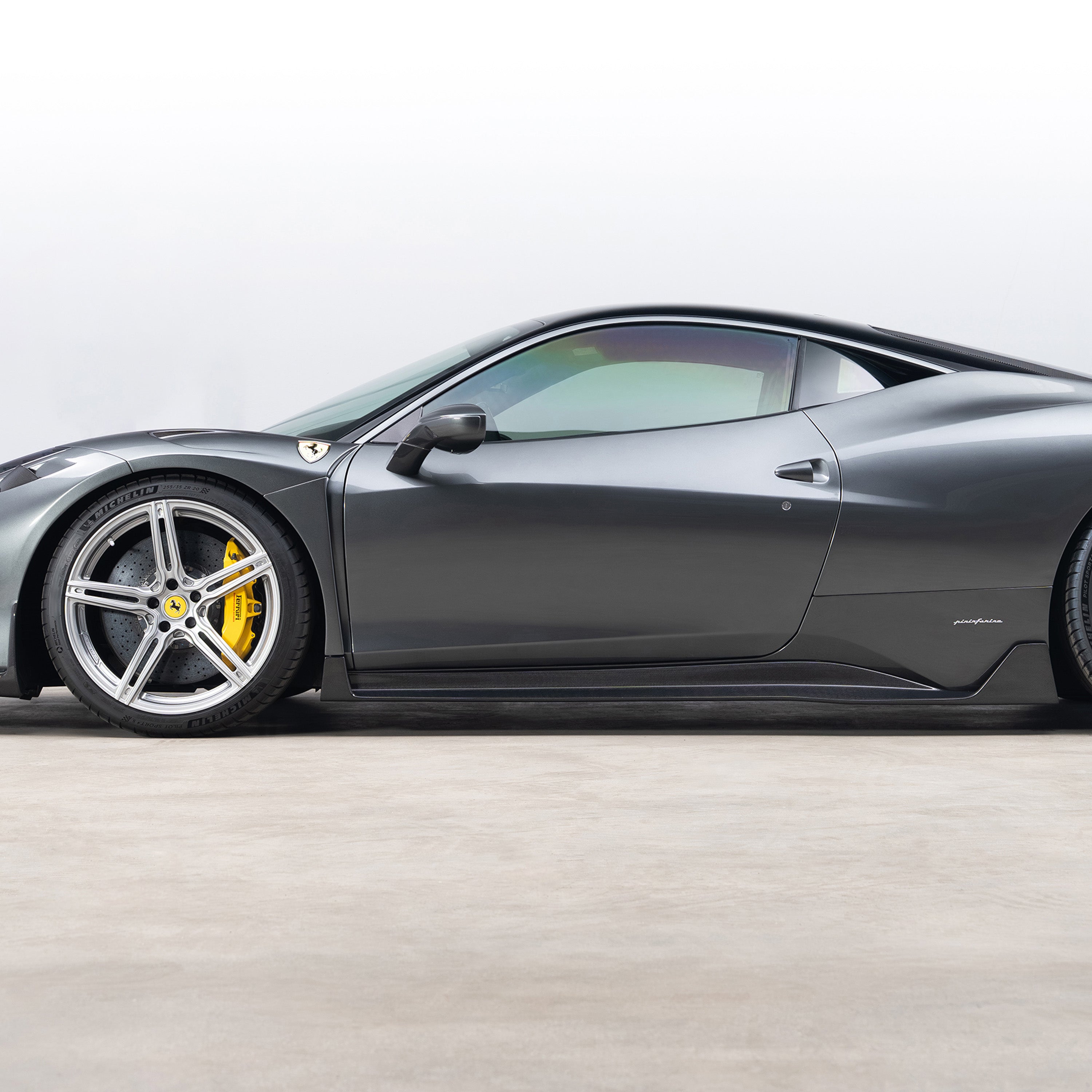 Ferrari 458 with CTR side package, full side profile
