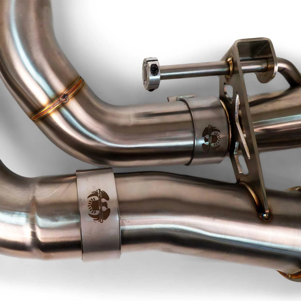 Clamp and hanger detail on the Cayenne E3 valved Maxflo exhaust