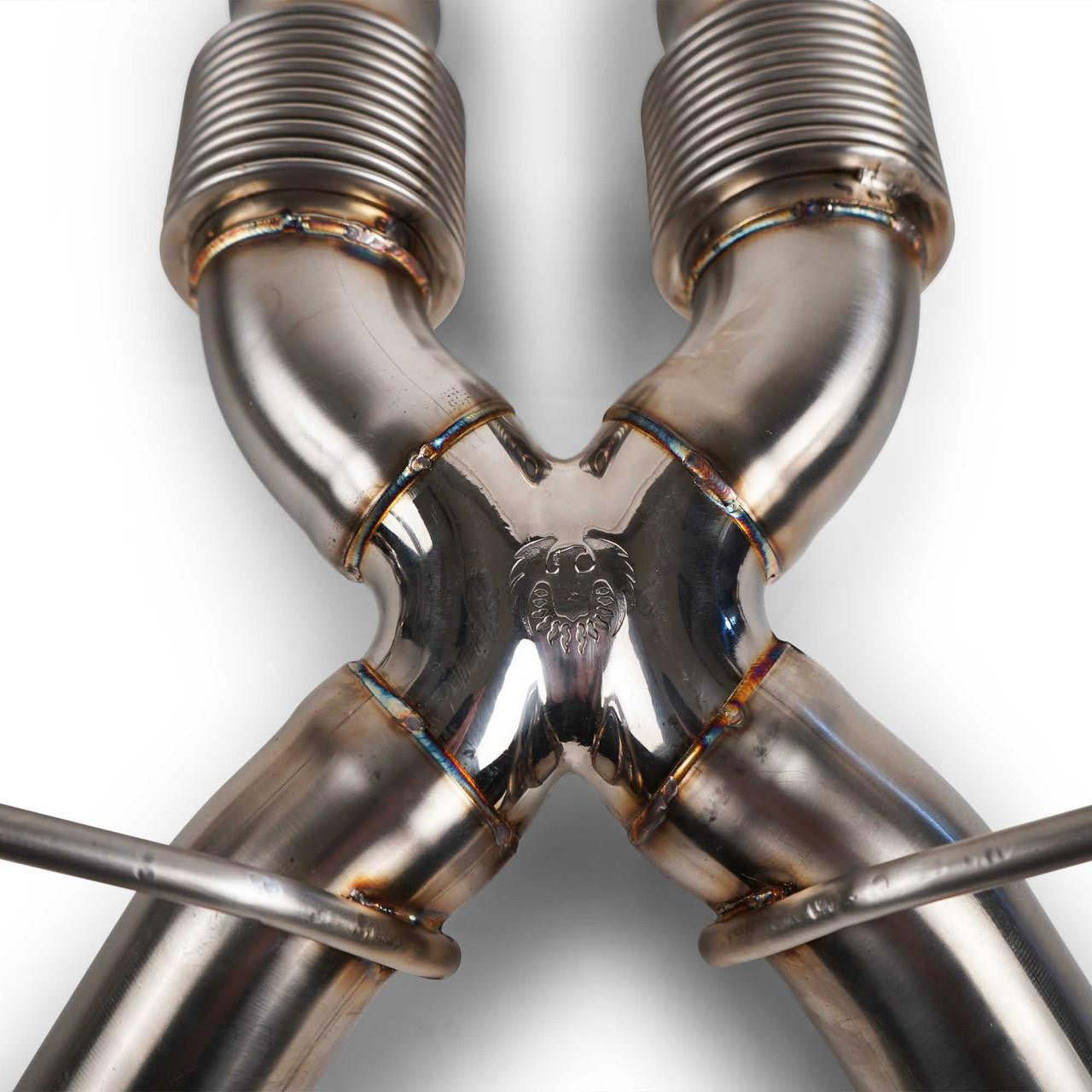 Close-up of the X-crossover and flex sections on the Artura X-pipe