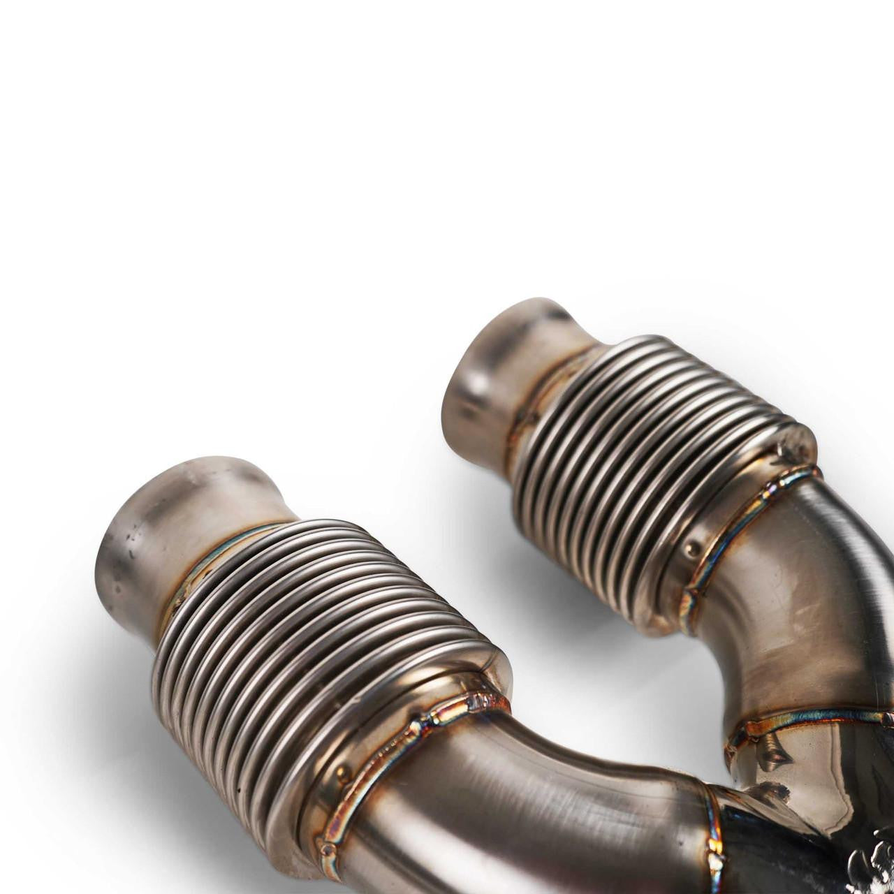 Braided flex inlets on the Fabspeed McLaren Artura Supersport X-pipe
