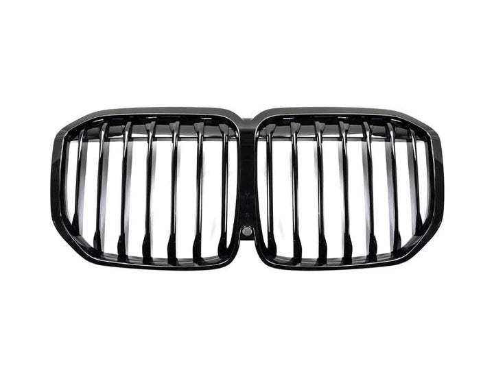 A front view of AUTOTECKNIC PAINTED GLAZING BLACK FRONT GRILLE - BMW G07 X7 2018+ with white background