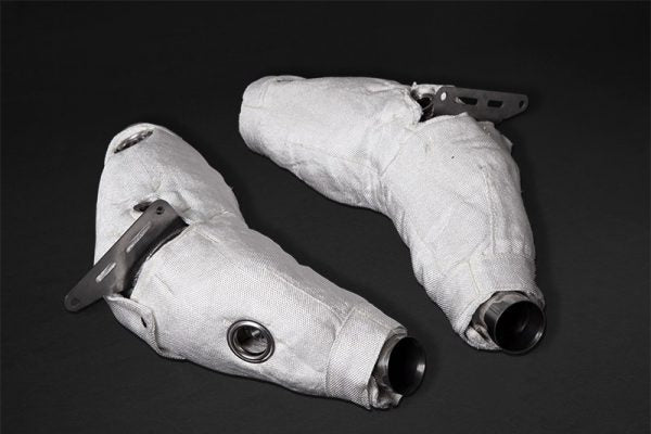 close view of Capristo Sports Cats 250 Cell (with Heat Blankets) for Ferrari F8 2019-2023 with grey background