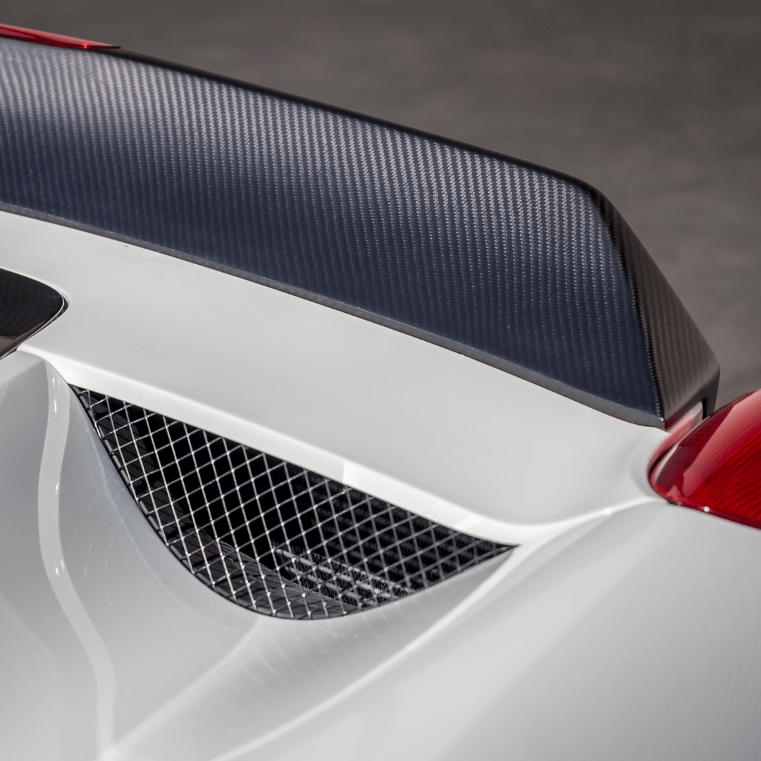 1x1 carbon VX decklid spoiler, macro