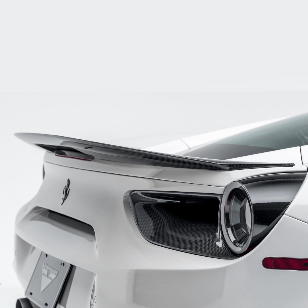 Diavolo decklid spoiler profile on white 488, close-up
