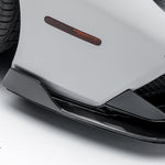 1x1 carbon Diavolo spoiler edge on white 488, macro
