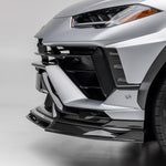 Urus front spoiler and intakes, high front corner close-up