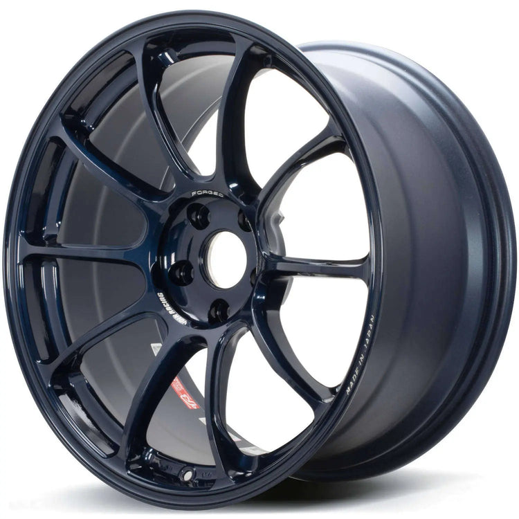 A front view of Volk Racing ZE40 Wheel 19x10.5 5x112 35mm Mag Blue with white background