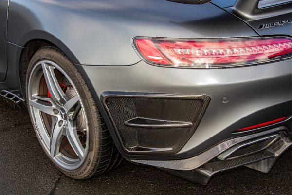 close view of Capristo Carbon Fiber Rear Air Outlet (Matte) for Mercedes AMG GT/GTS 2015-2017 fitted inside a car