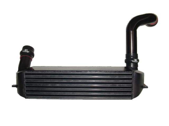 A front view of the intercooler of Evolution Racewerks Competition Series Front Mount Intercooler (FMIC) Kit for BMW N54/N55 135i/335i/1M in Type III Hard Anodize Black Finish