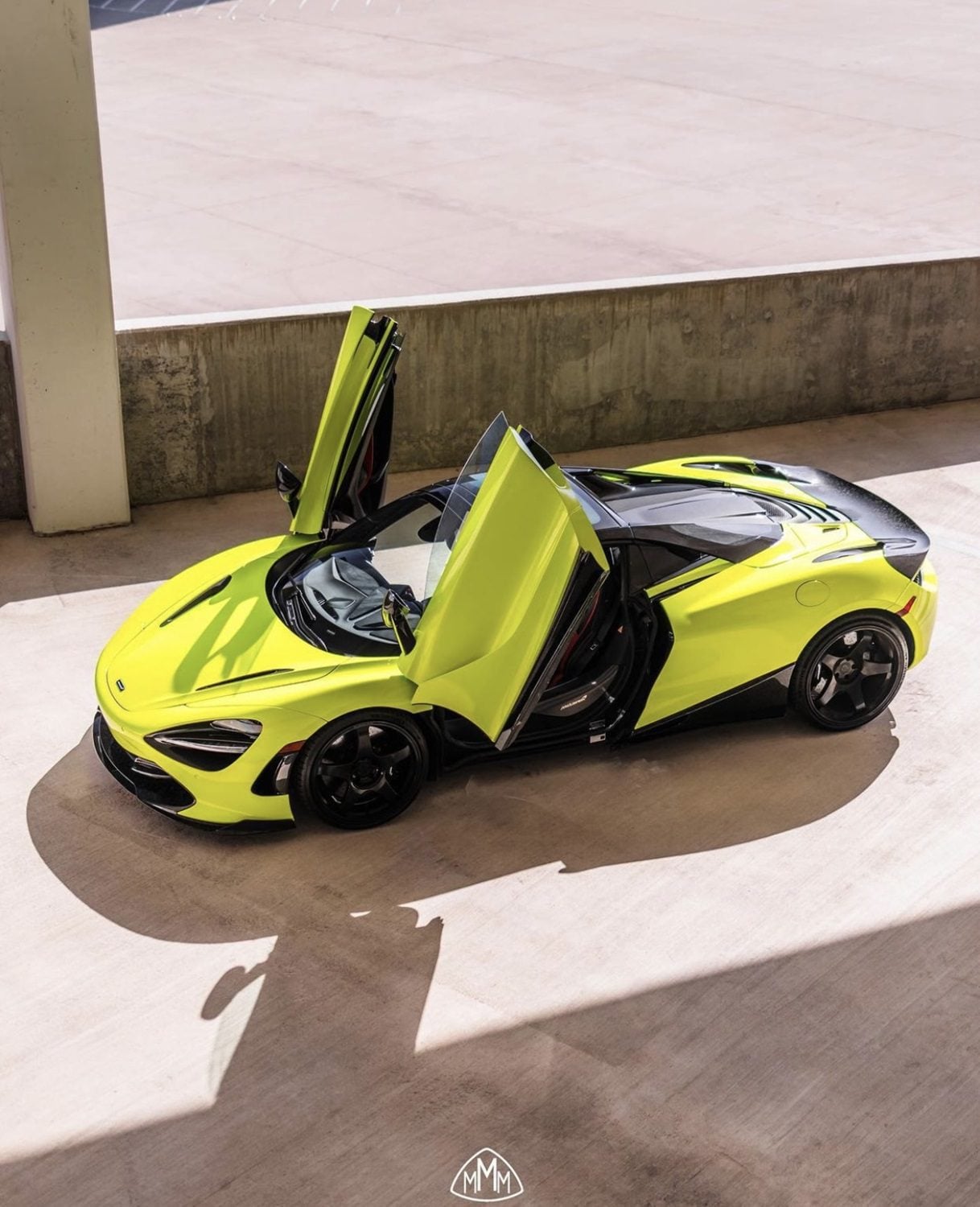 Lime McLaren 720S front three-quarter with the V1 complete aero kit and doors up
