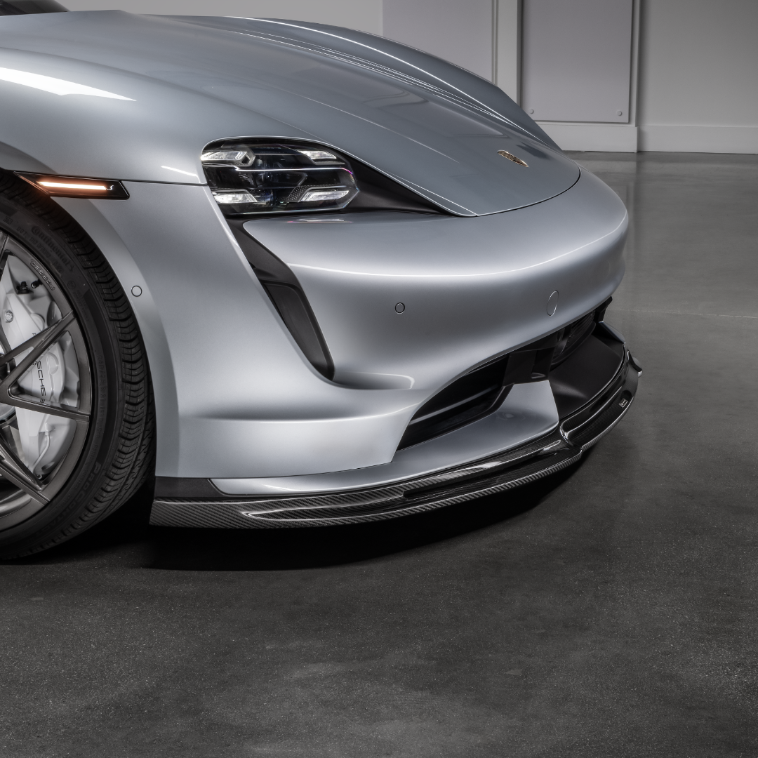 Taycan GW9 front spoiler and wheel, front 3/4 view
