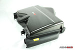Carbon airbox for the M113 from the front - R1 Performance Package for the 2001-2002 S 55 AMG