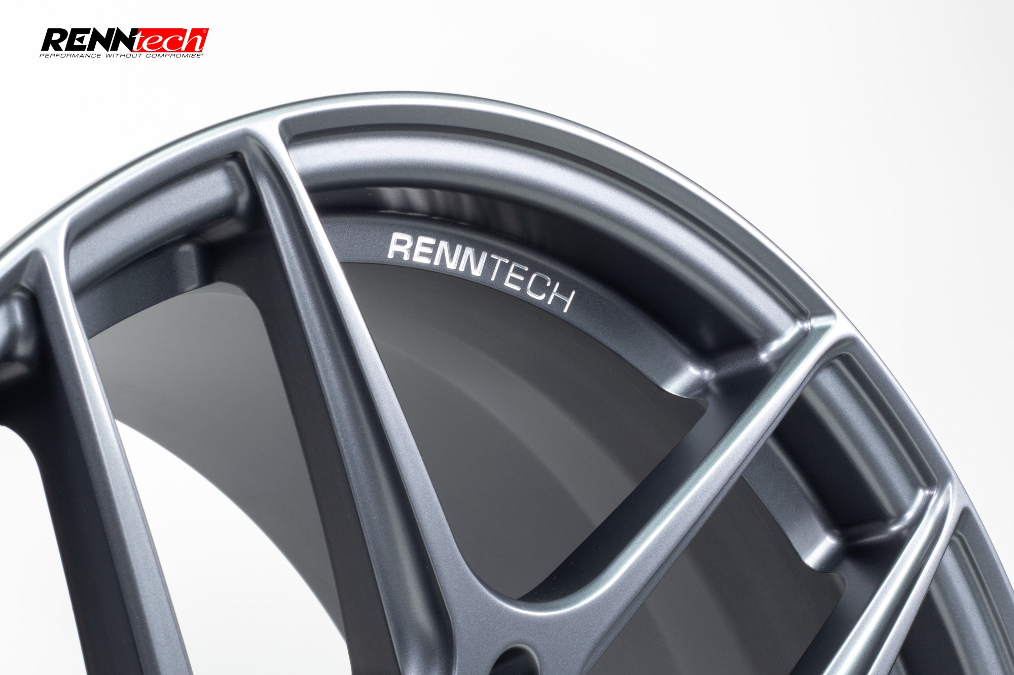 RTS spoke with RennTech lettering - RTS Forged 19-inch Wheels for the 2017-2023 E 63 AMG