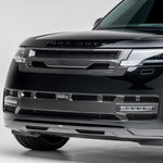 Carbon front middle grille on black Range Rover L460, front 3/4 view