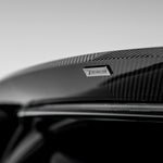 Carbon weave on L460 roof spoiler, macro close-up